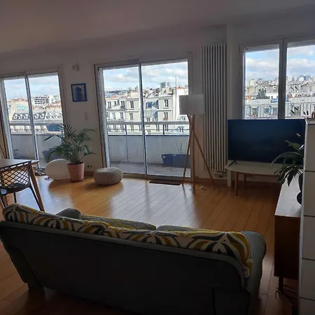 Amazing 70m2 Flat With Large Terrace And 2 Large Beds Paris