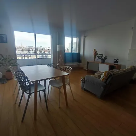 Amazing 70m2 Flat With Large Terrace And 2 Large Beds